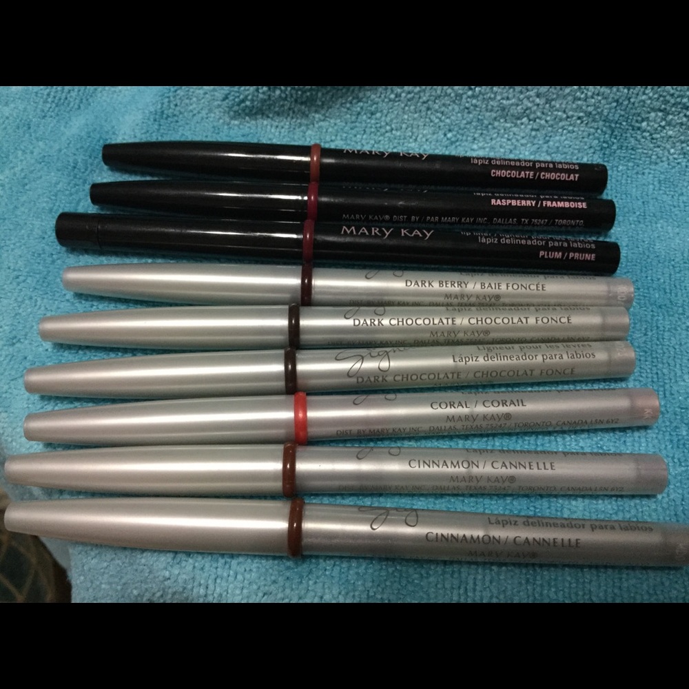 Mary Kay Lip Liner Bundle